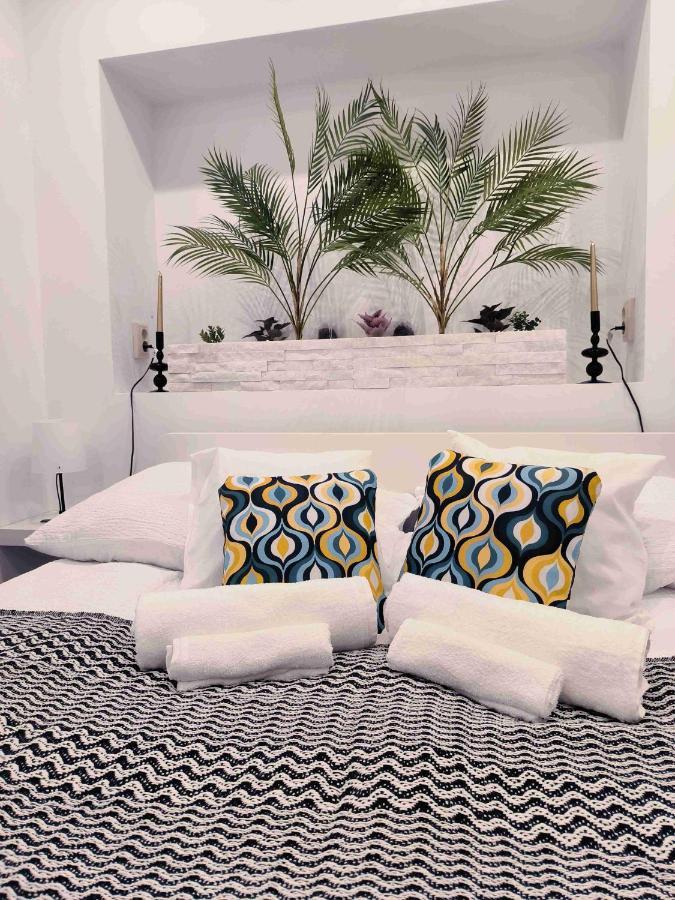 Appartamento Baky House Balatonlelle Esterno foto
