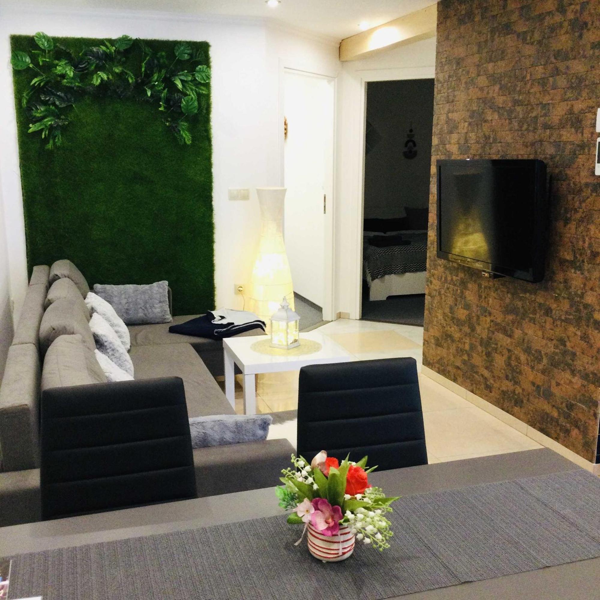 Appartamento Baky House Balatonlelle Esterno foto